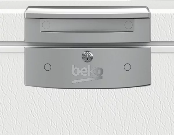 de8db2b0-da8b-4ca3-b6c1-cb4fecabca1a.jpg